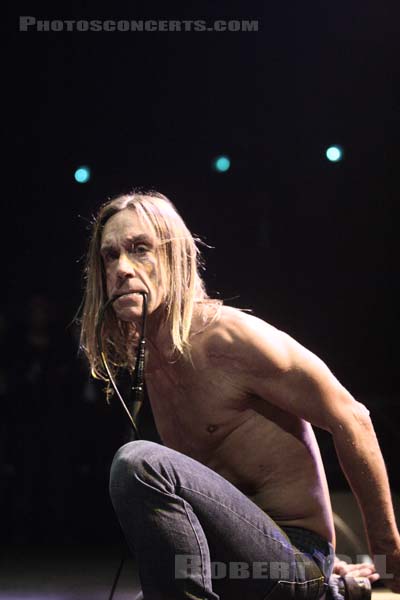 IGGY POP AND THE STOOGES - 2007-07-03 - PARIS - Palais des Sports - 